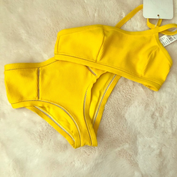 Nightwalker X PacSun Dany bikini set - Picture 3 of 10